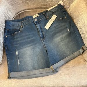 Nicole Miller women's shorts size 14